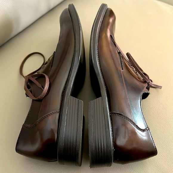 "Make it Smooth" Kenneth Cole Reaction Brown Leather Oxfords - Size 12 M - EUC - Picture 5 of 10